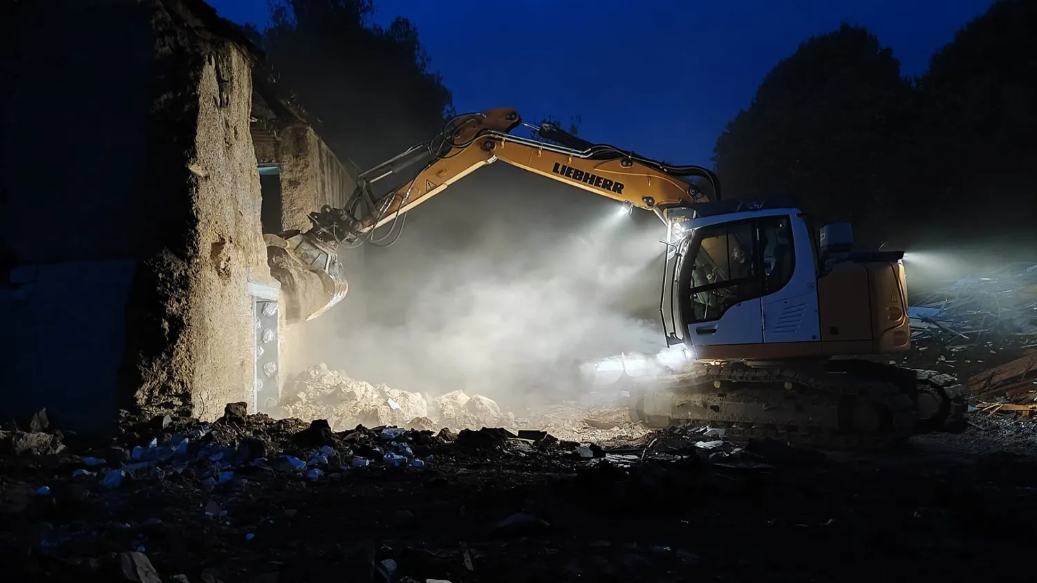 entreprise de demolition vitre